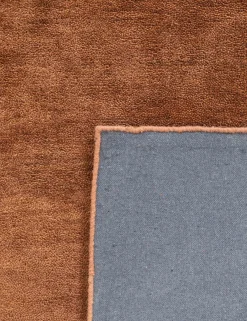Ajnur Hand-Tufted Wool Rug
