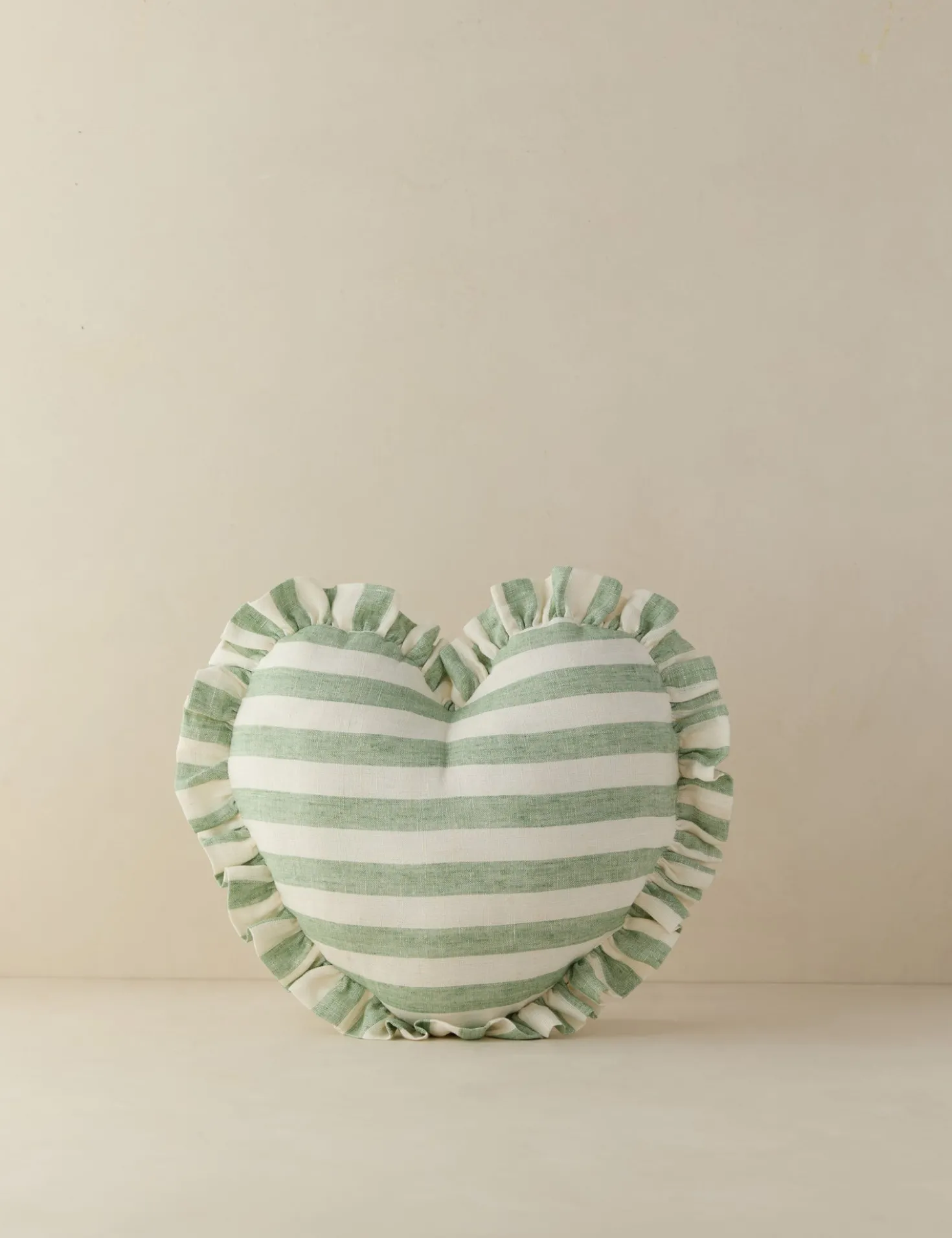 Amaroso Linen Heart Pillow