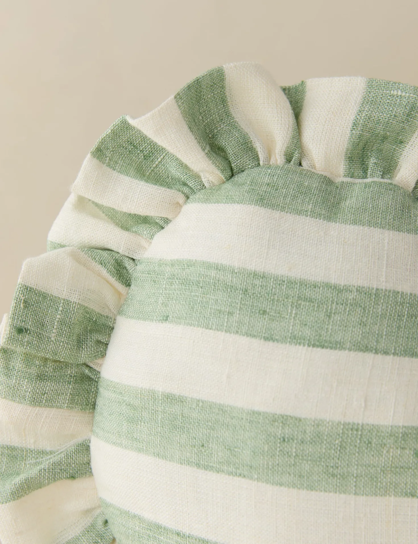 Amaroso Linen Heart Pillow
