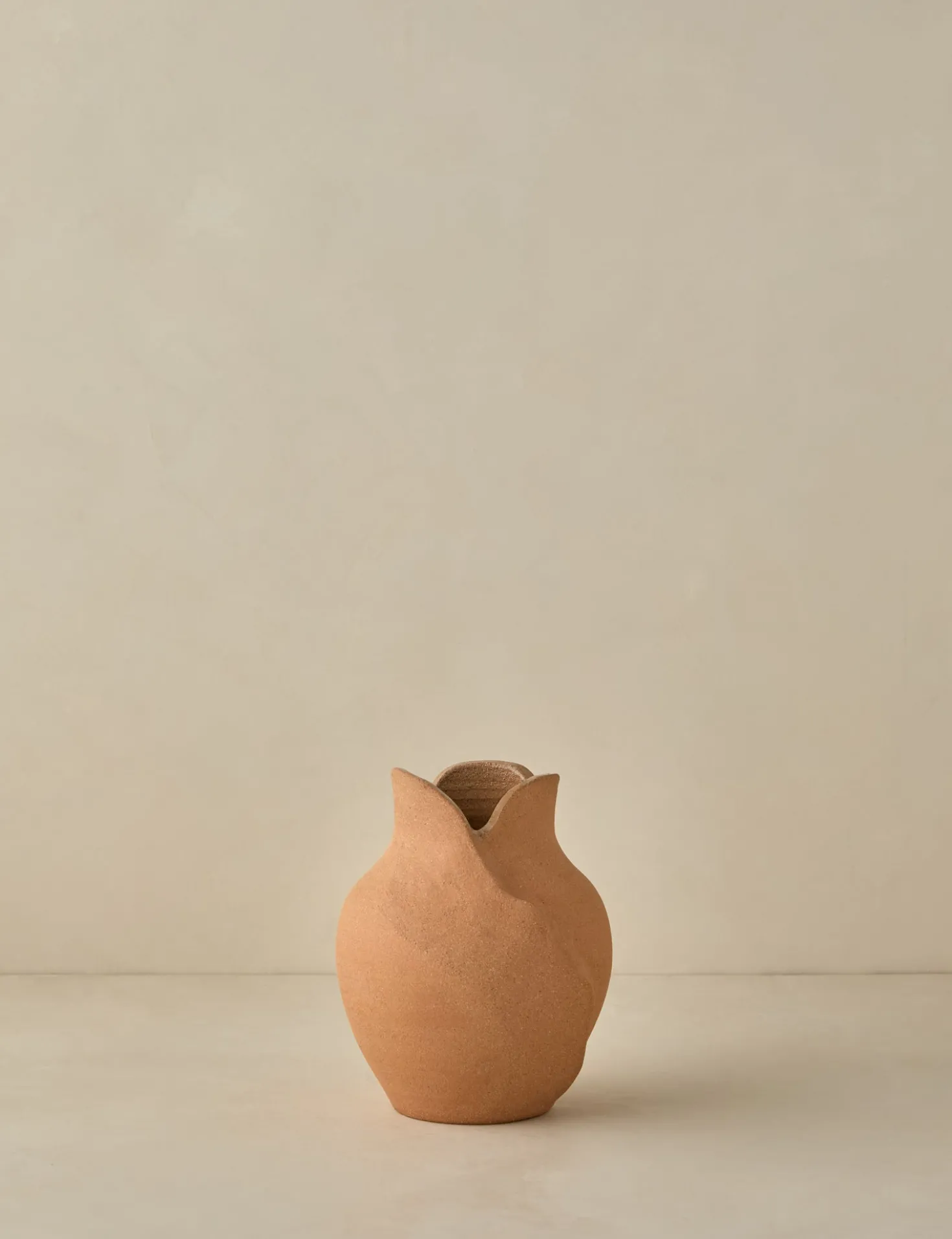 Amelia Vase by dumæ