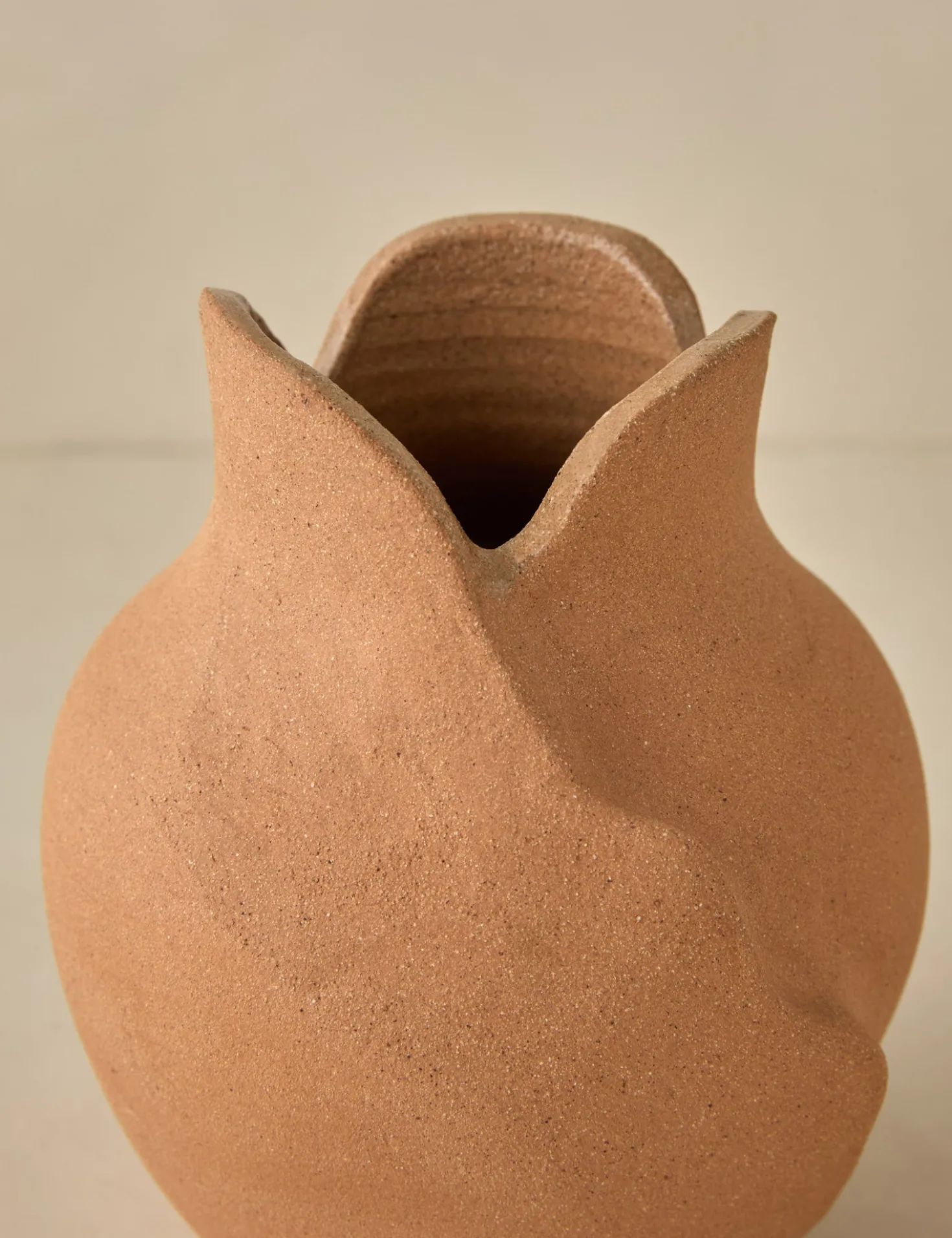 Amelia Vase by dumæ