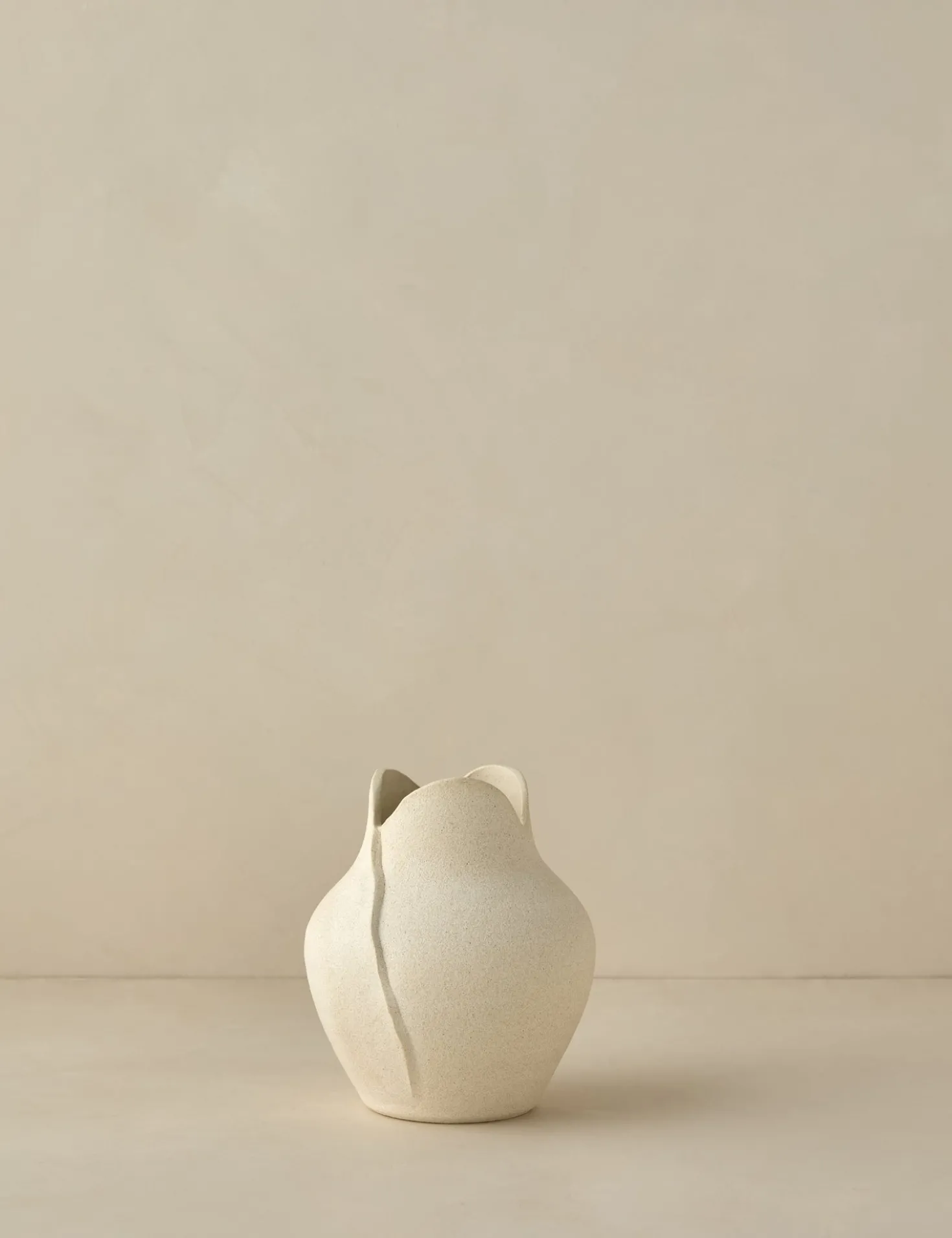 Amelia Vase by dumæ