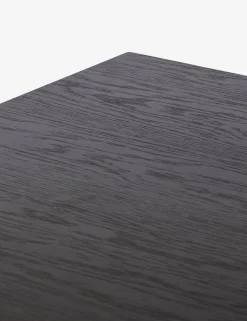 Amryn Desk