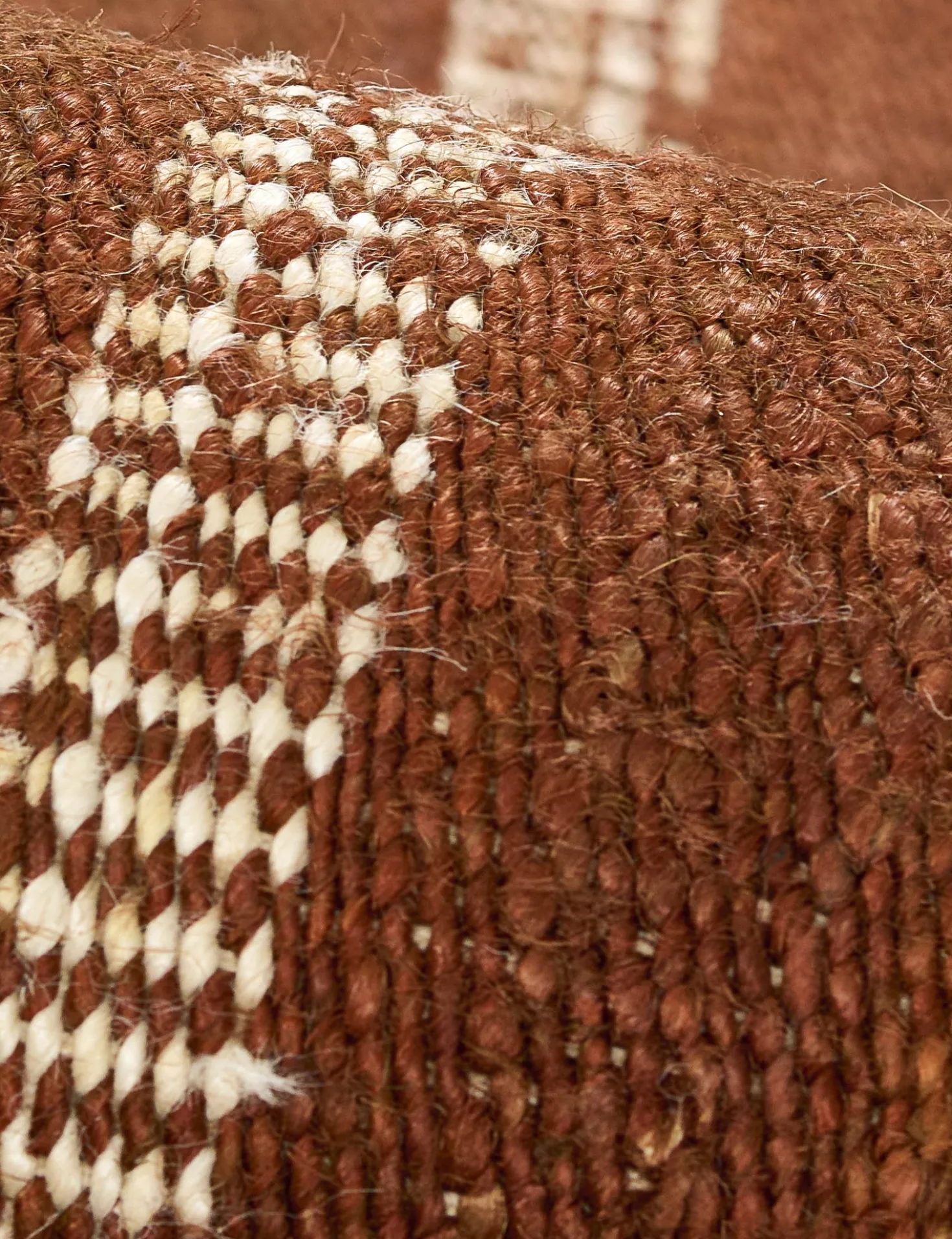 Antonella Handwoven Jute Rug