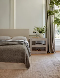 Arabel Nightstand