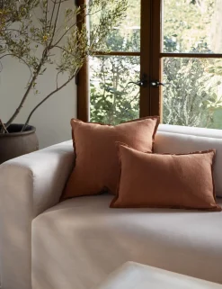 Arlo Linen Pillow
