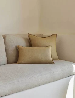Arlo Linen Pillow