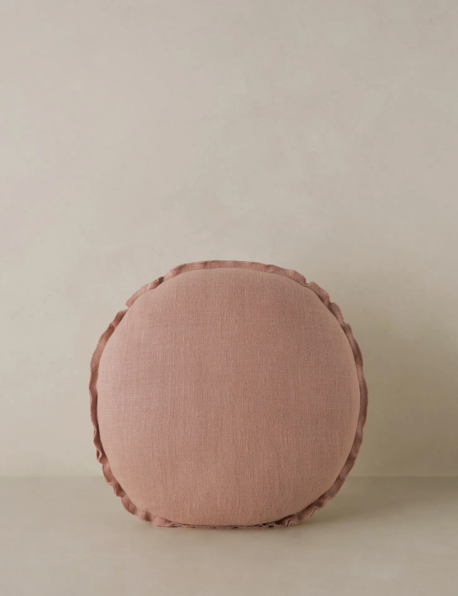 Arlo Linen Round Pillow