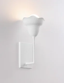 Avaleigh Sconce
