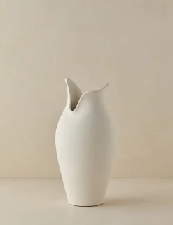 Avayah Vase