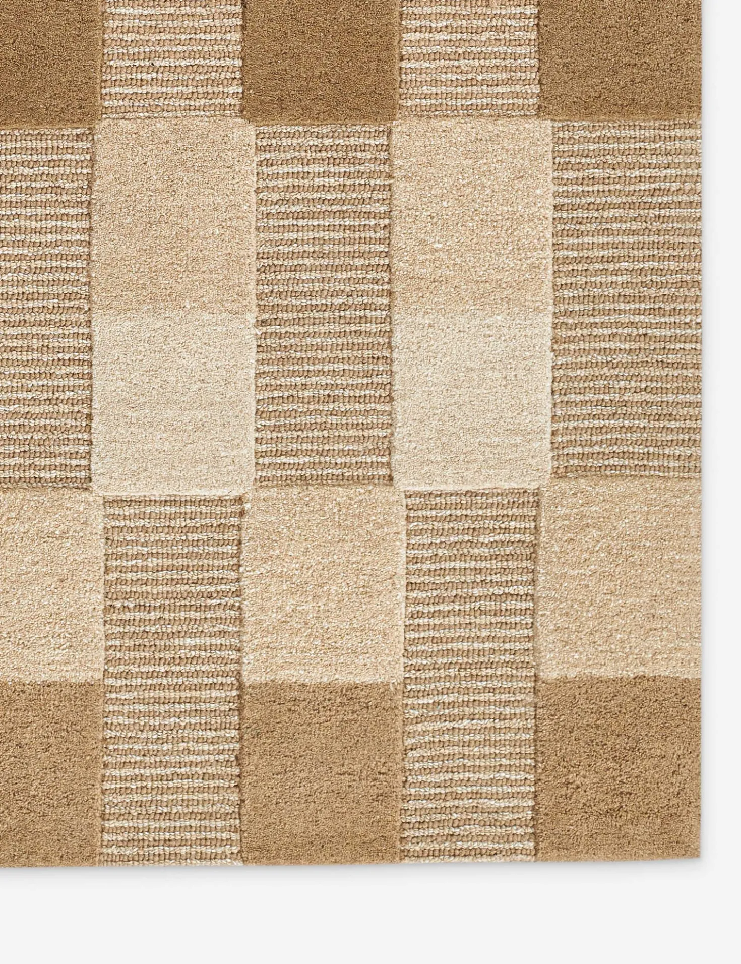 Bana Hand-Tufted Wool Rug