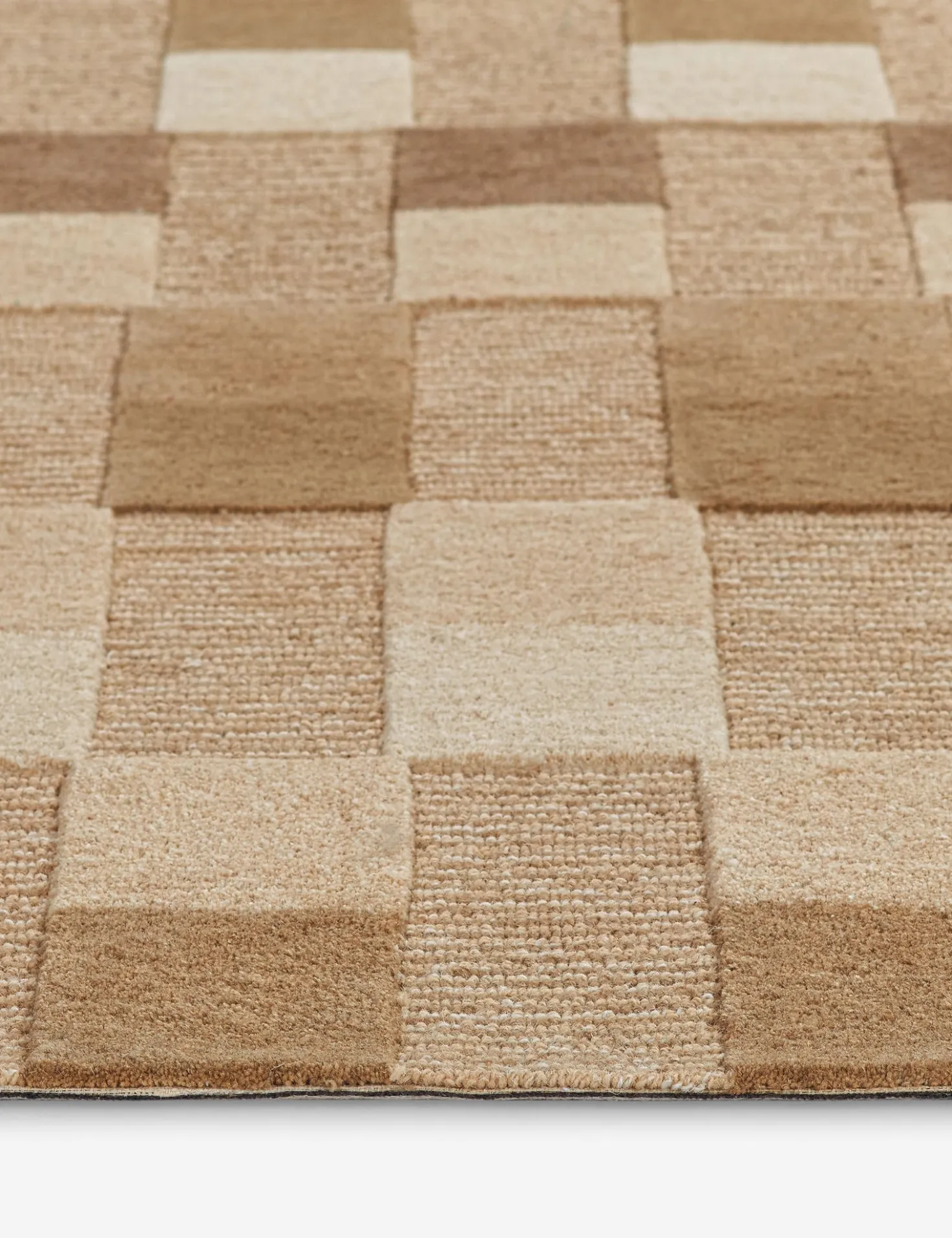 Bana Hand-Tufted Wool Rug