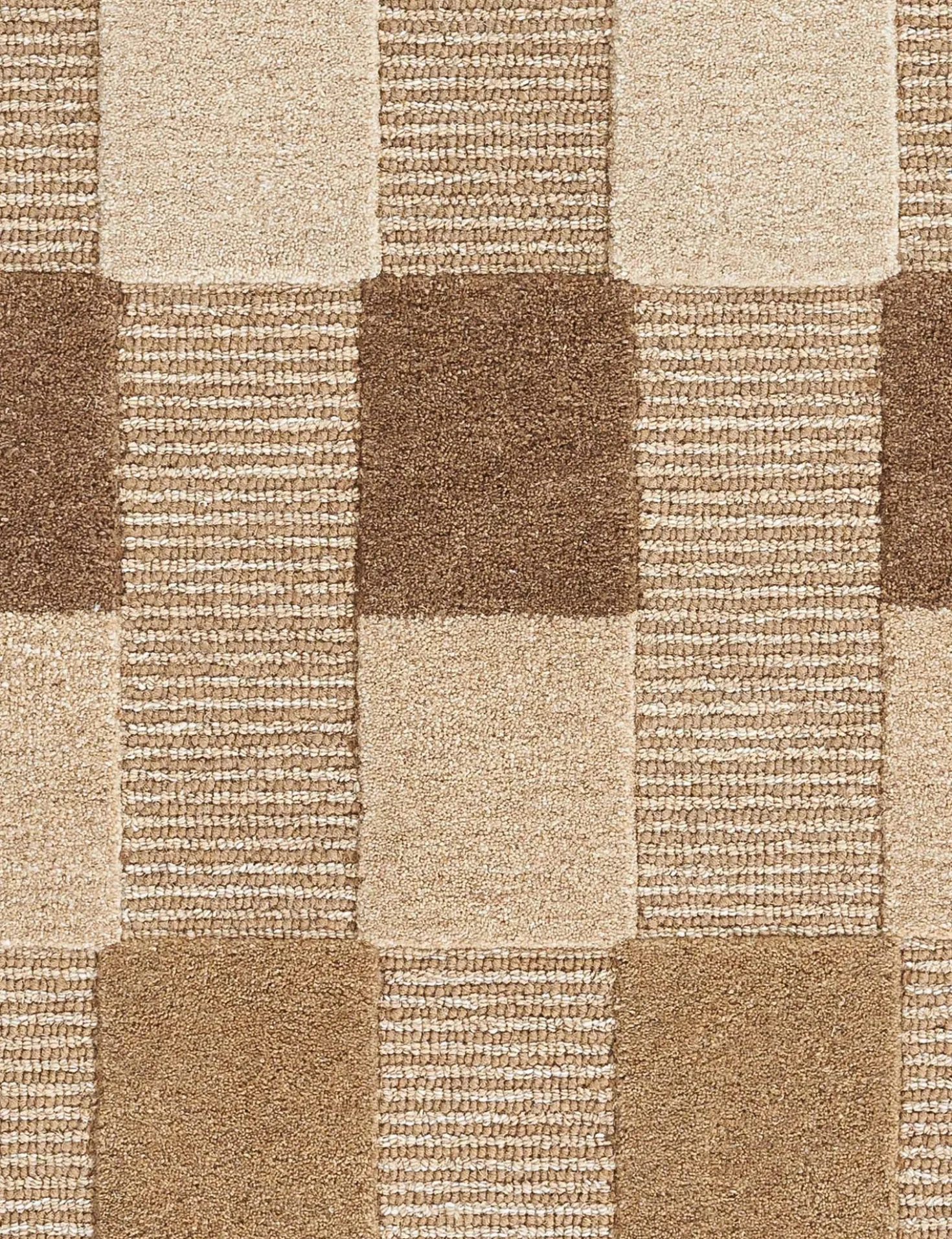 Bana Hand-Tufted Wool Rug