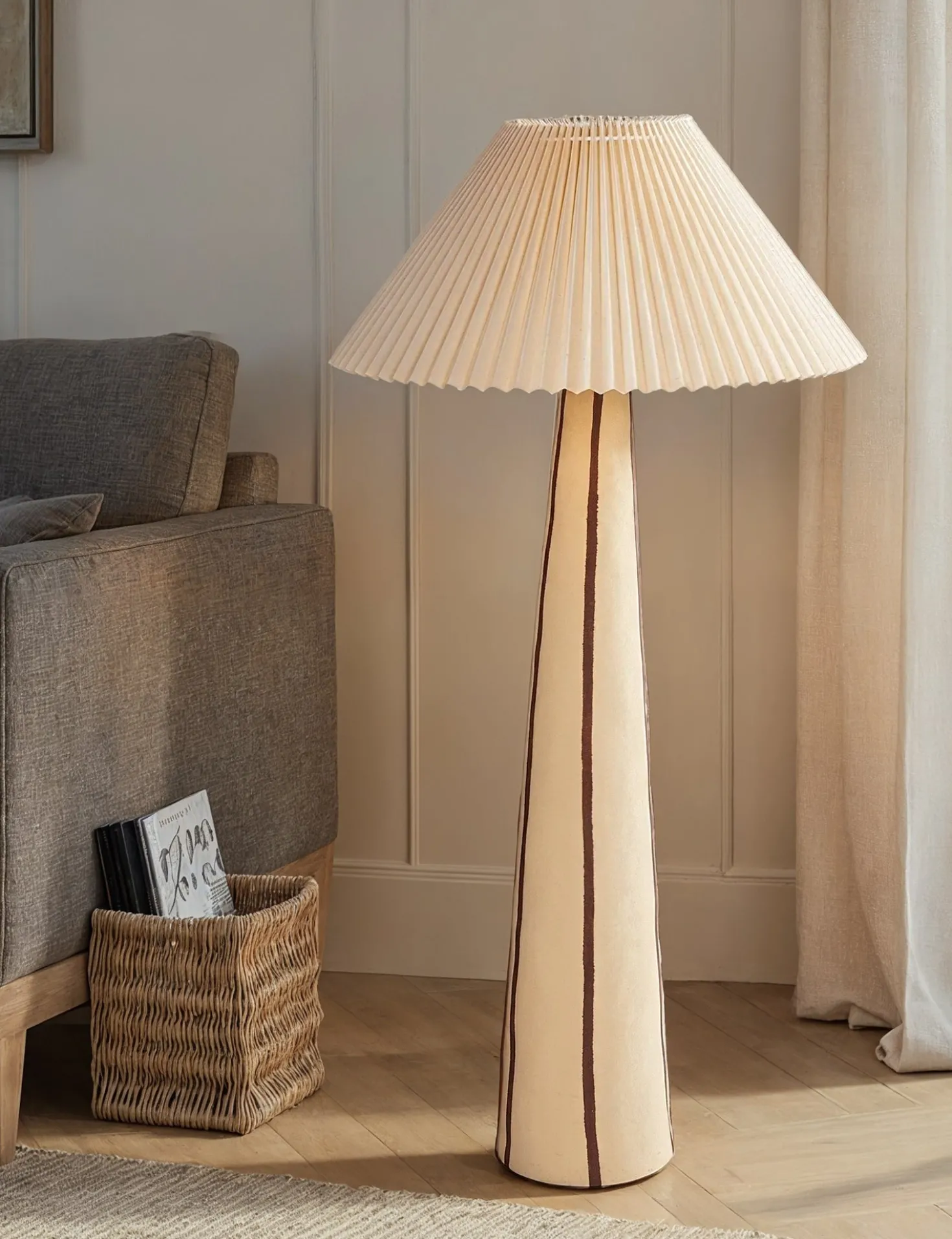 Baza Floor Lamp