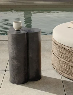 Berlin Indoor / Outdoor Side Table