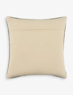 Berriz Pillow