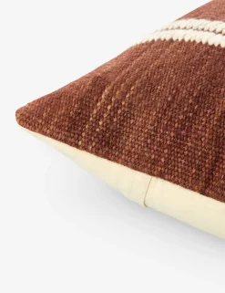 Berriz Pillow