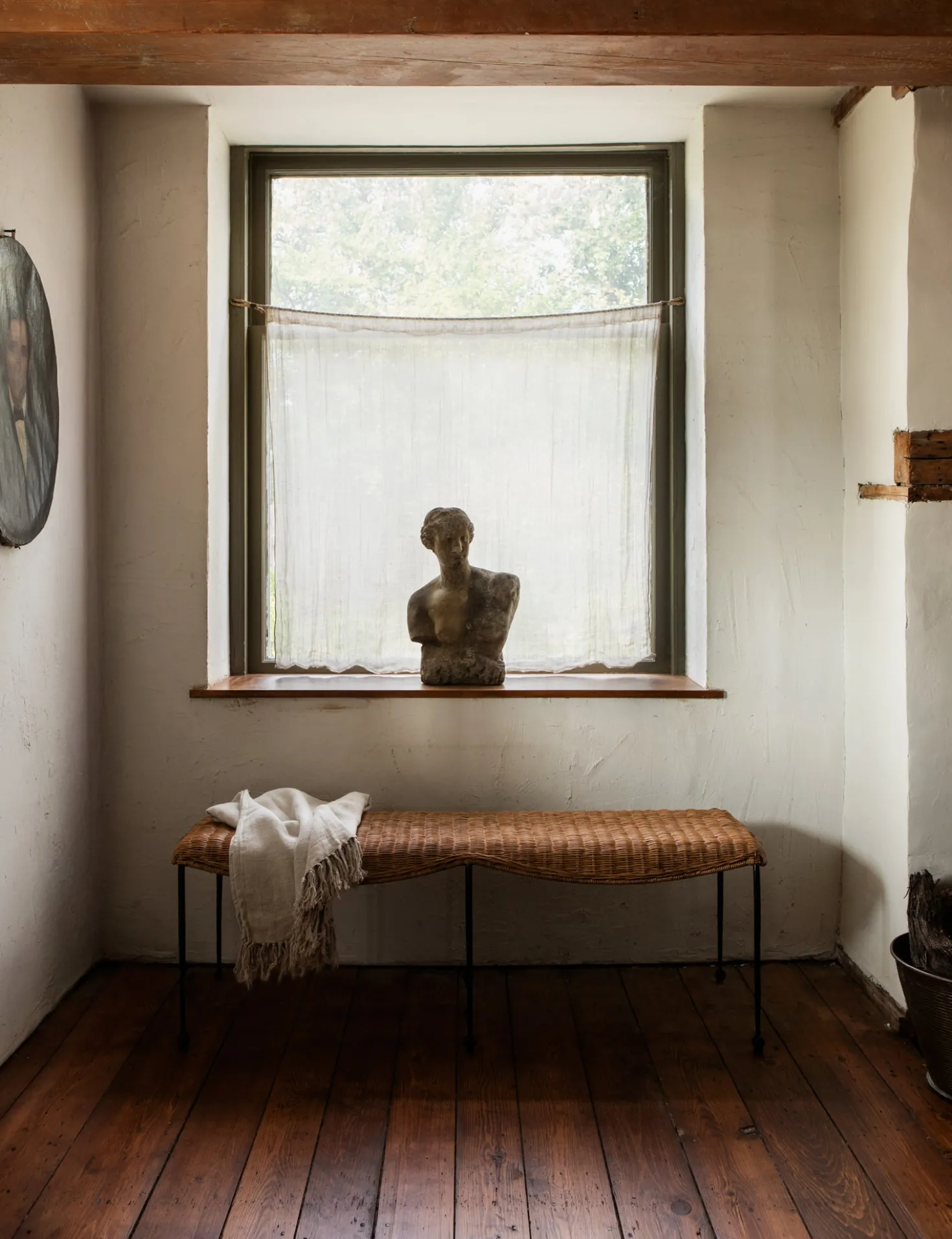 Bonnet Indoor / Outdoor Bench