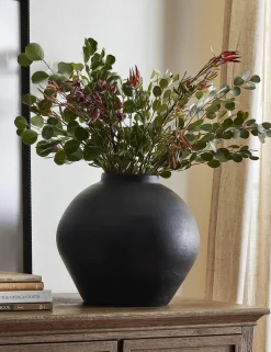 Bosa Vase by Amber Lewis x Four Hands