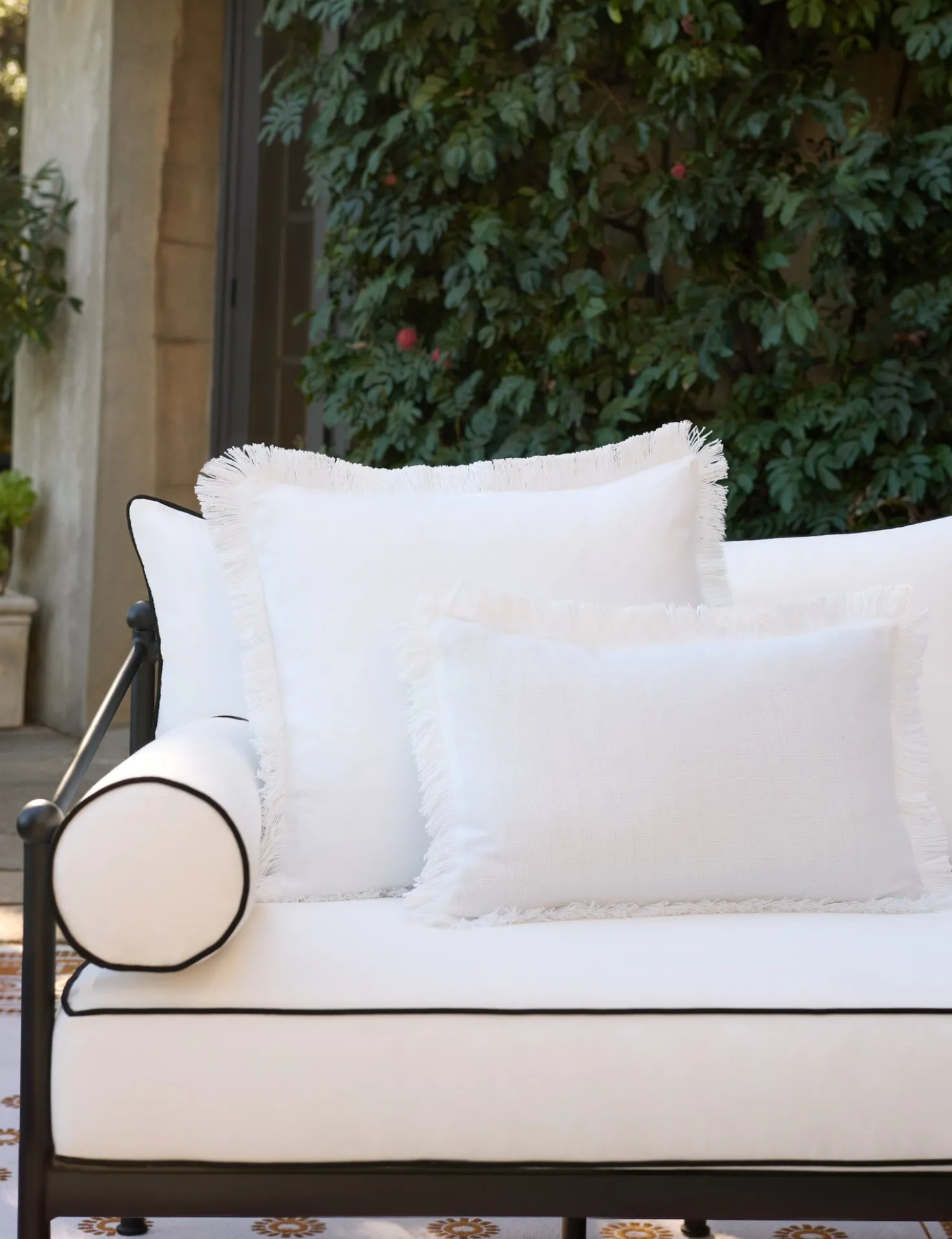 Bosmont Indoor / Outdoor Pillow