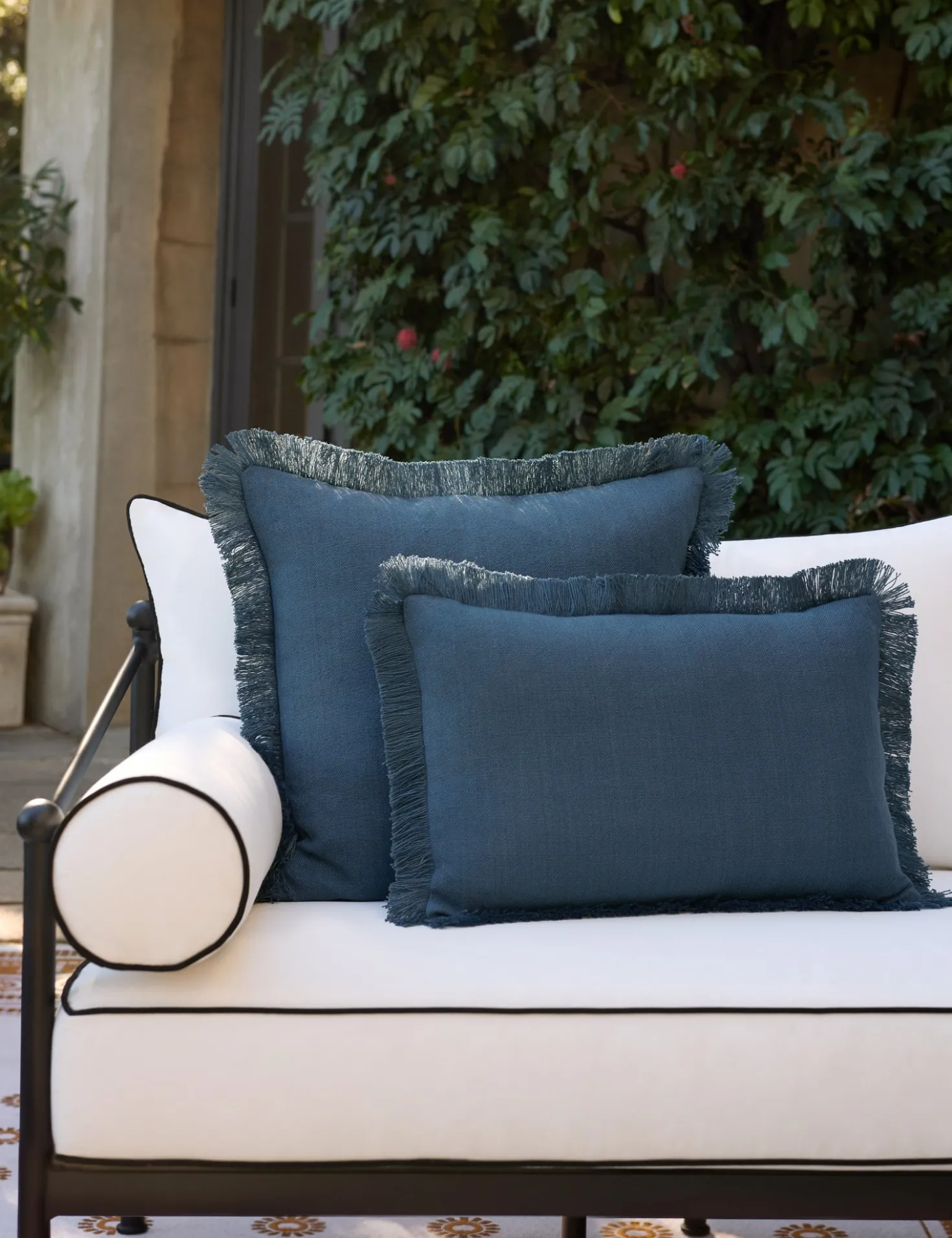 Bosmont Indoor / Outdoor Pillow