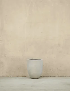Bradford Planters by Campania International