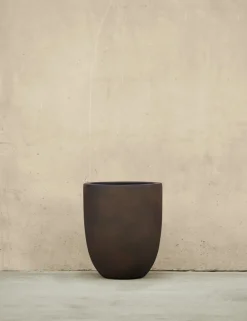 Bradford Planters by Campania International