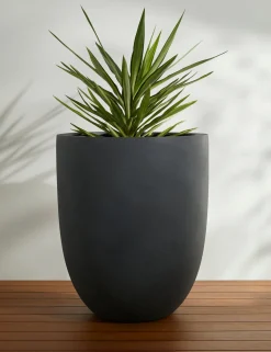 Bradford Planters by Campania International
