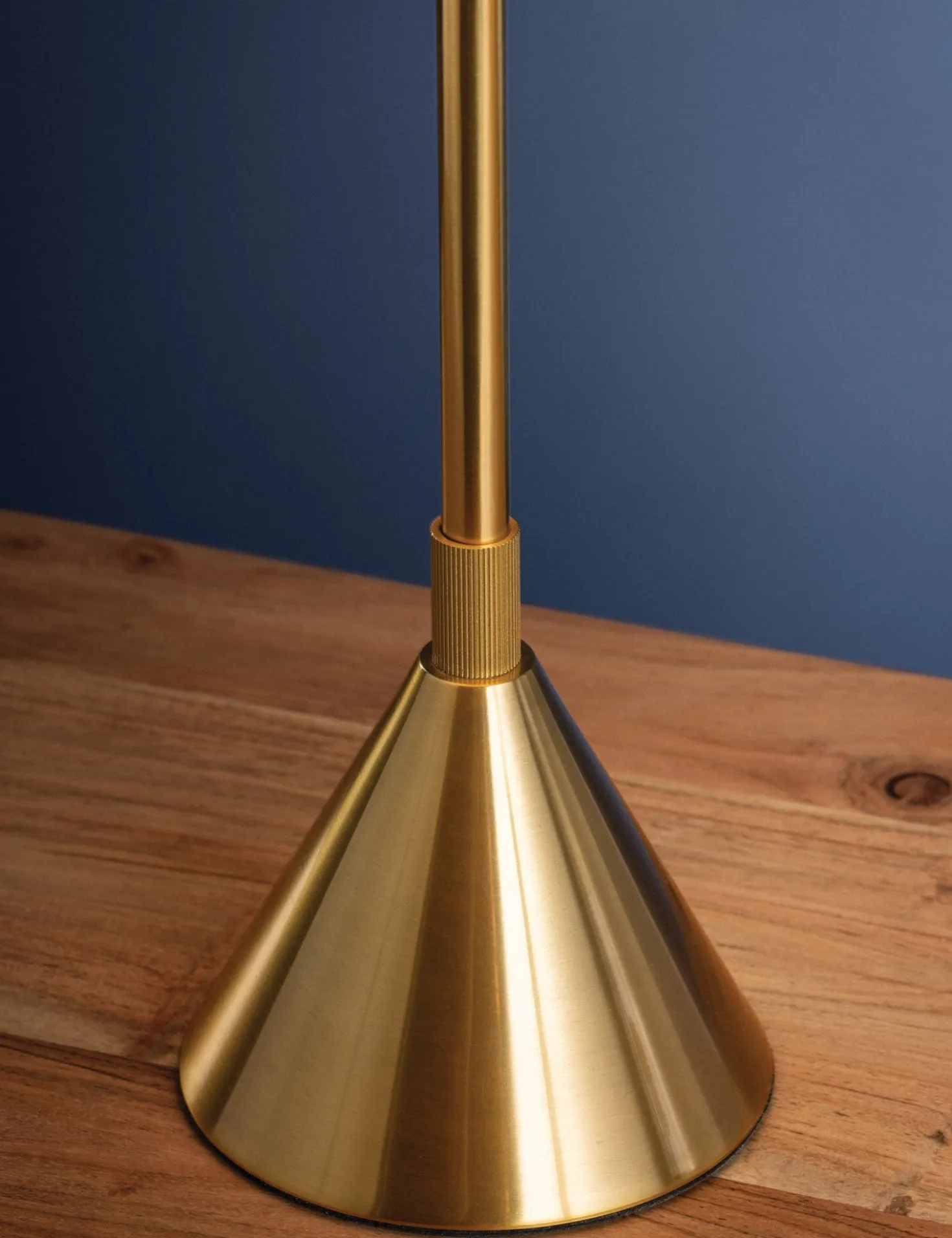 Brasseur Cordless Table Lamp