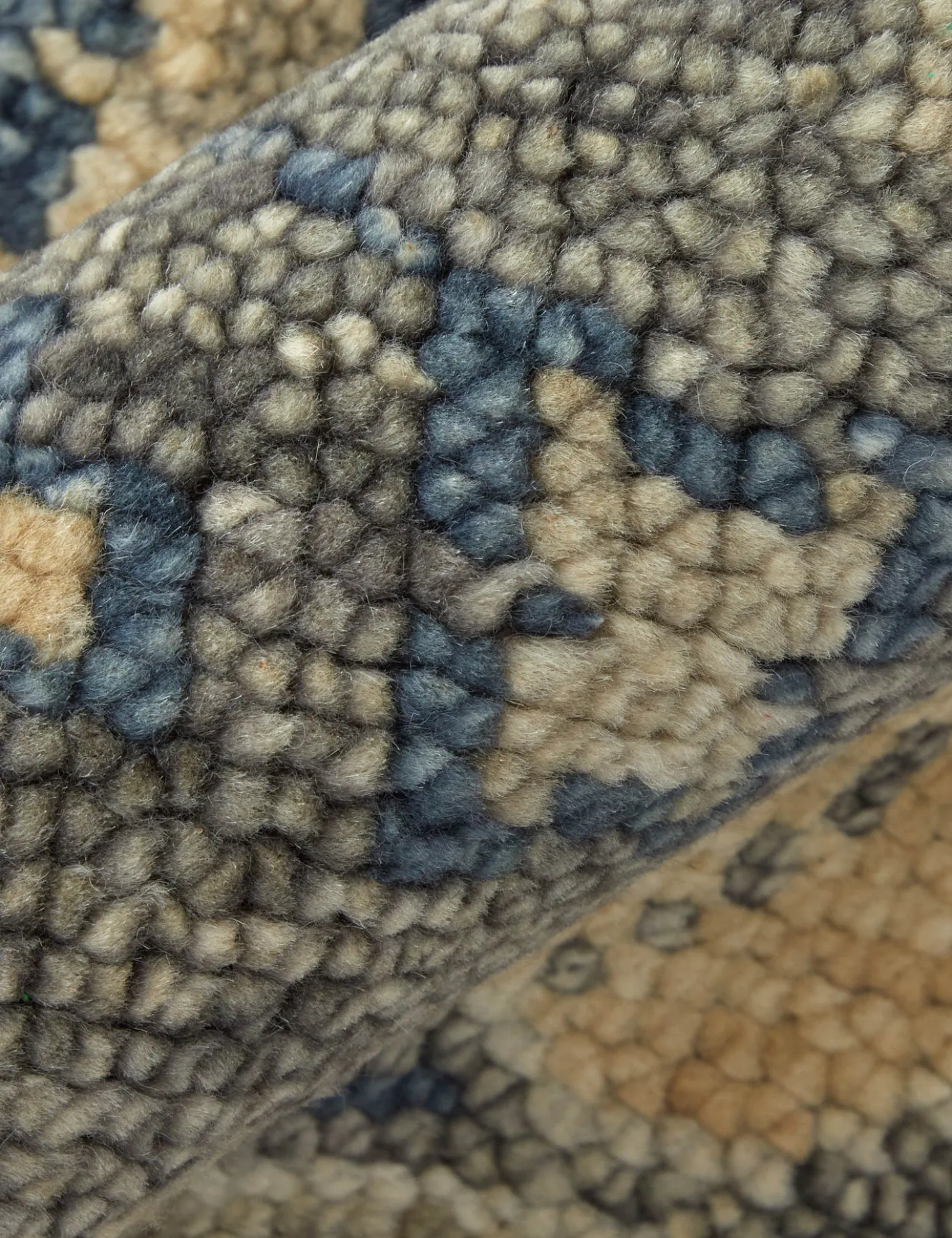 Bridger Hand-Knotted Wool Rug