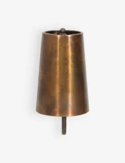 Bucquet Sconce