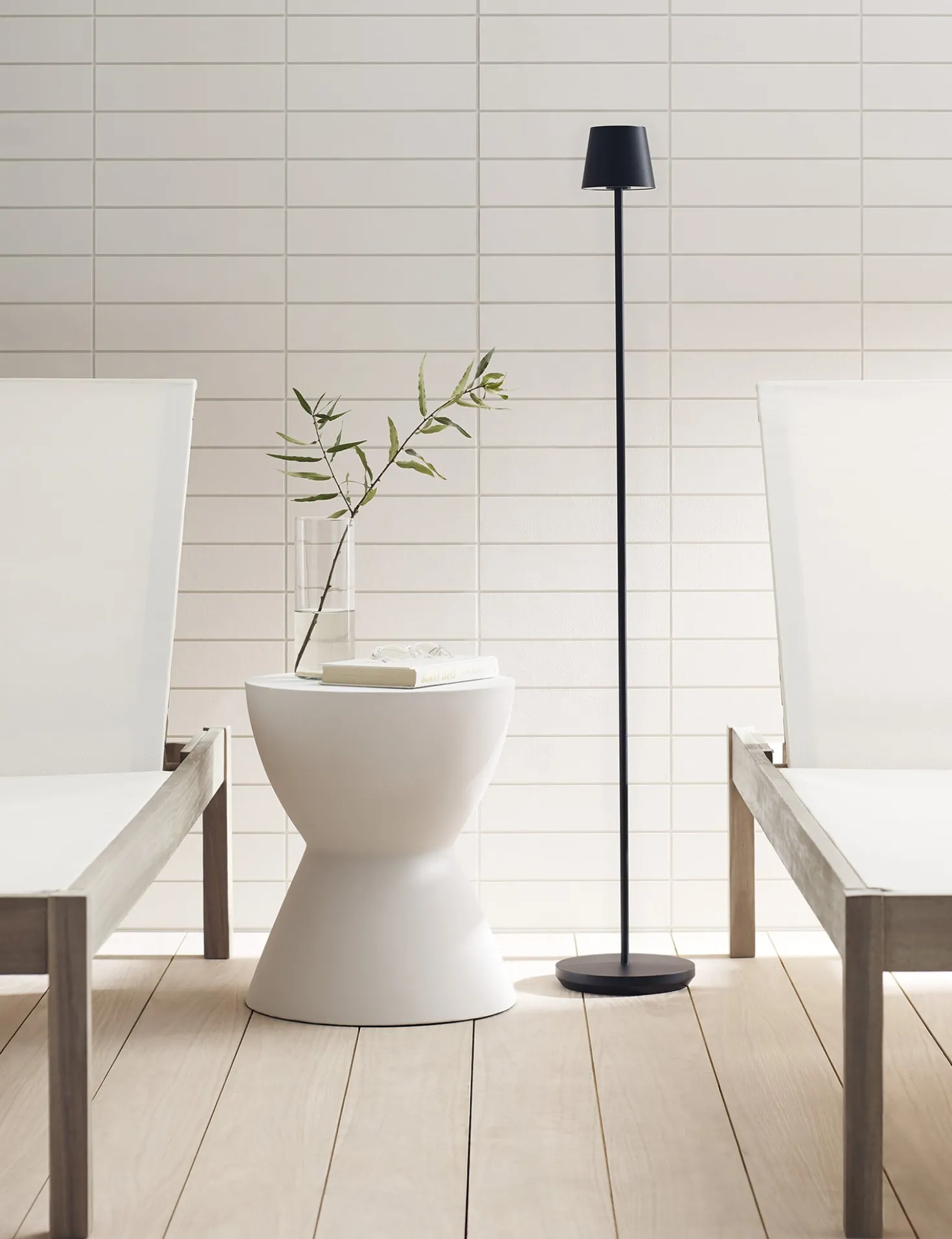 Carla Cordless Floor Lamp