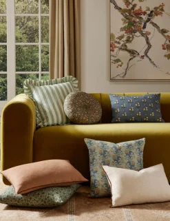 Carys Contrast Linen Pillow