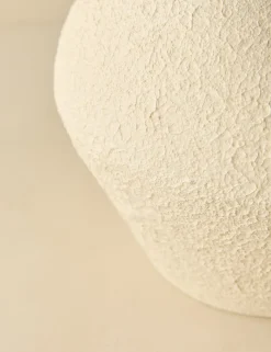 Claudia Vase by dumæ