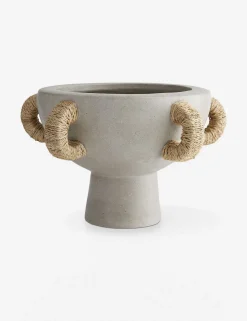 Clyde Centerpiece by Arteriors