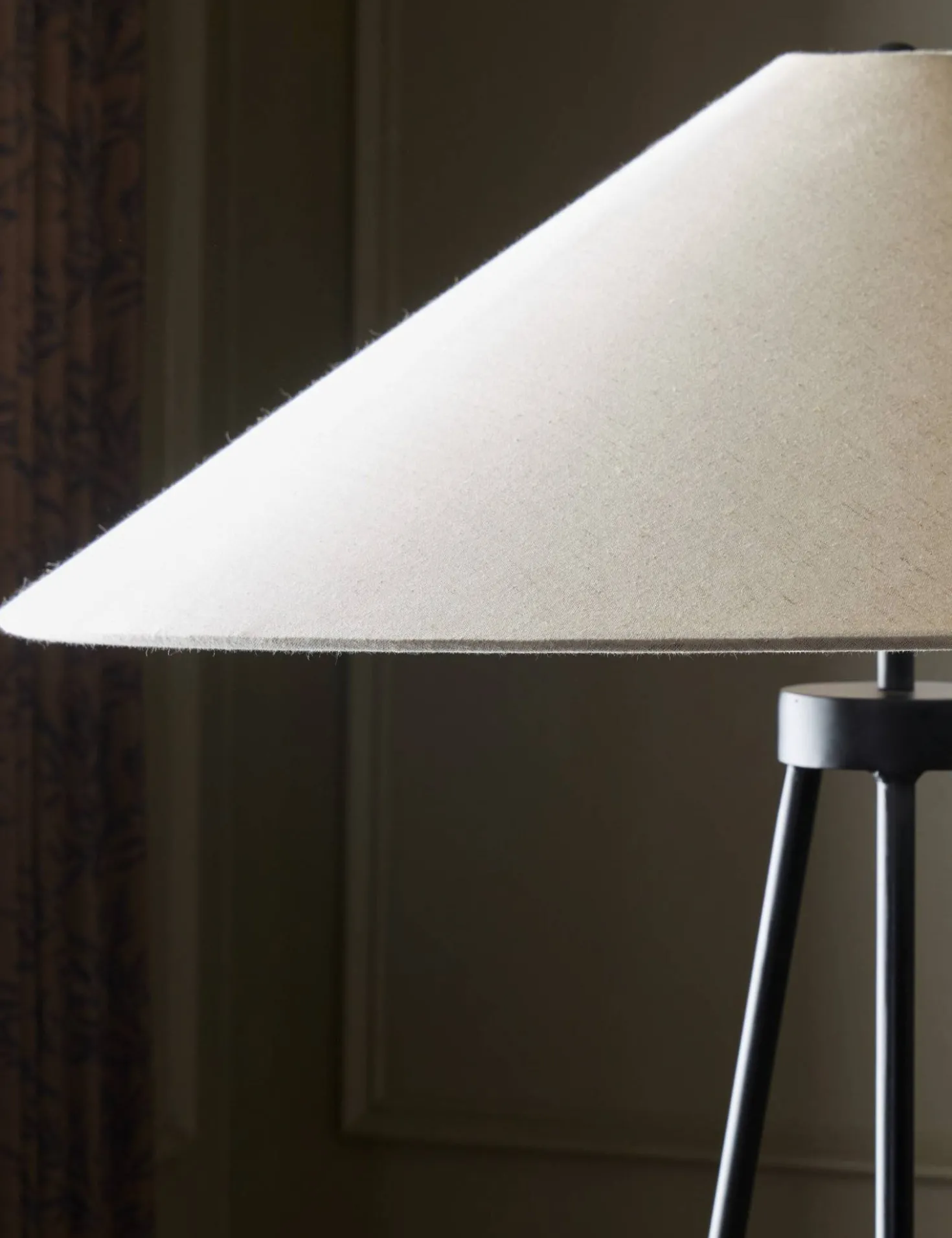 Colbeck Floor Lamp