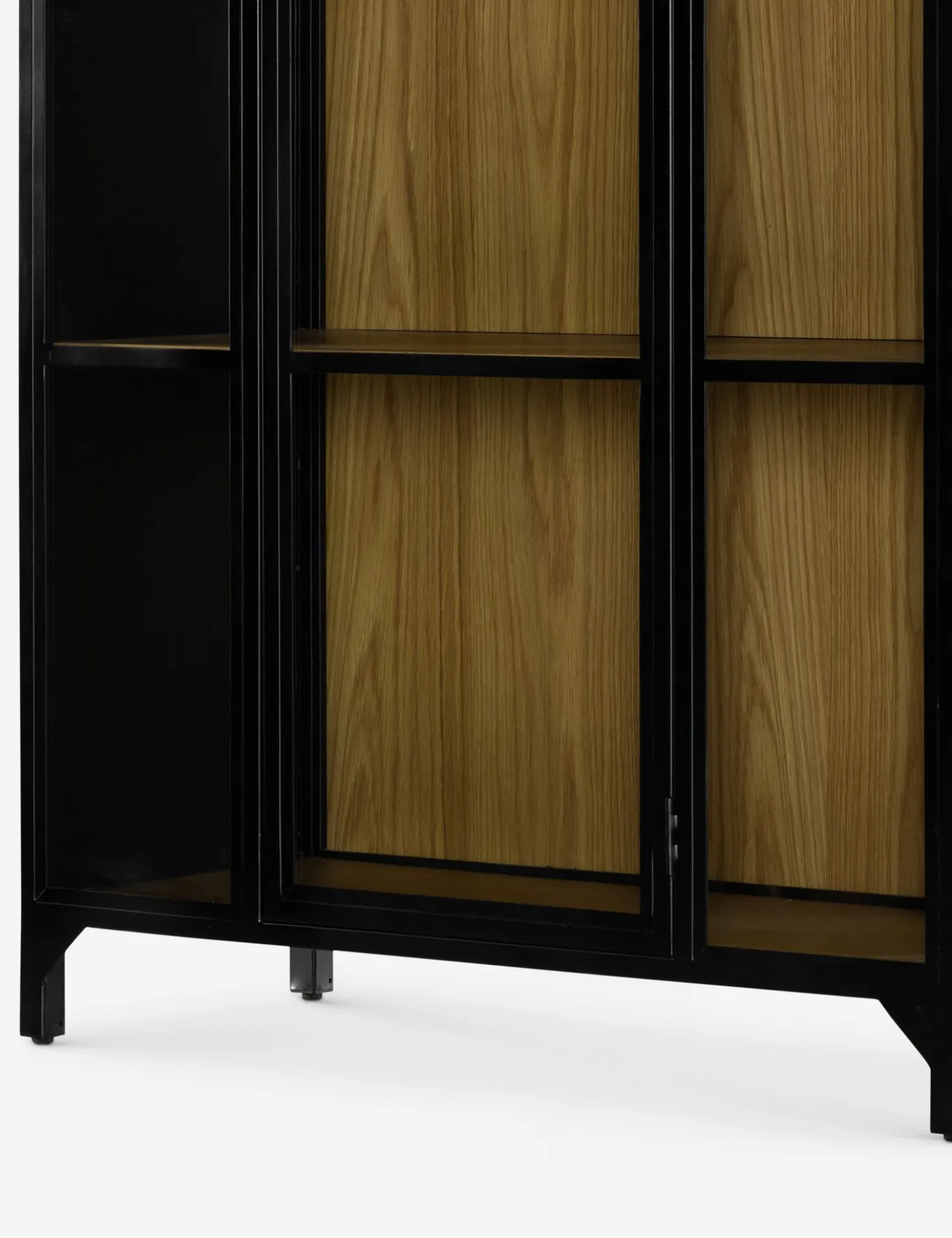 Cressida Curio Cabinet