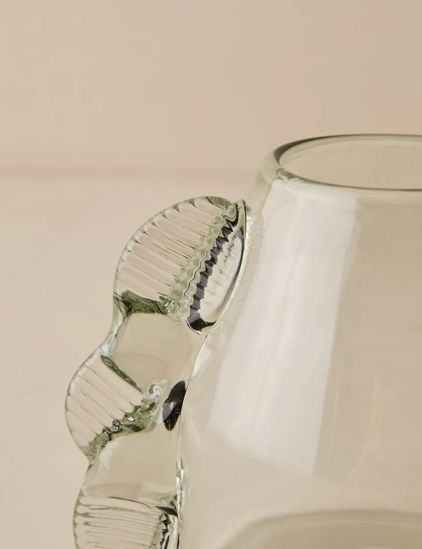 Dalia Vase by Meso