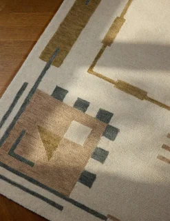 Danzi Hand-Tufted Wool Rug