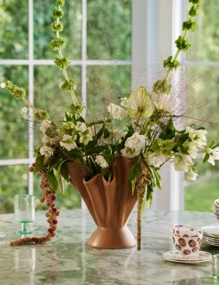Darcia Vase