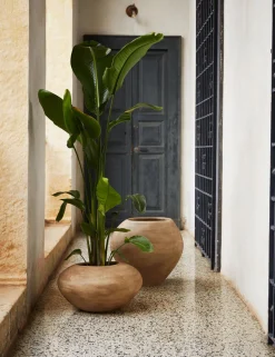 Dodou Planter Pot