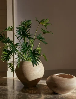 Dodou Planter Pot