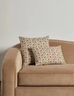 Dori Linen Pillow