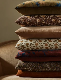 Dori Linen Pillow