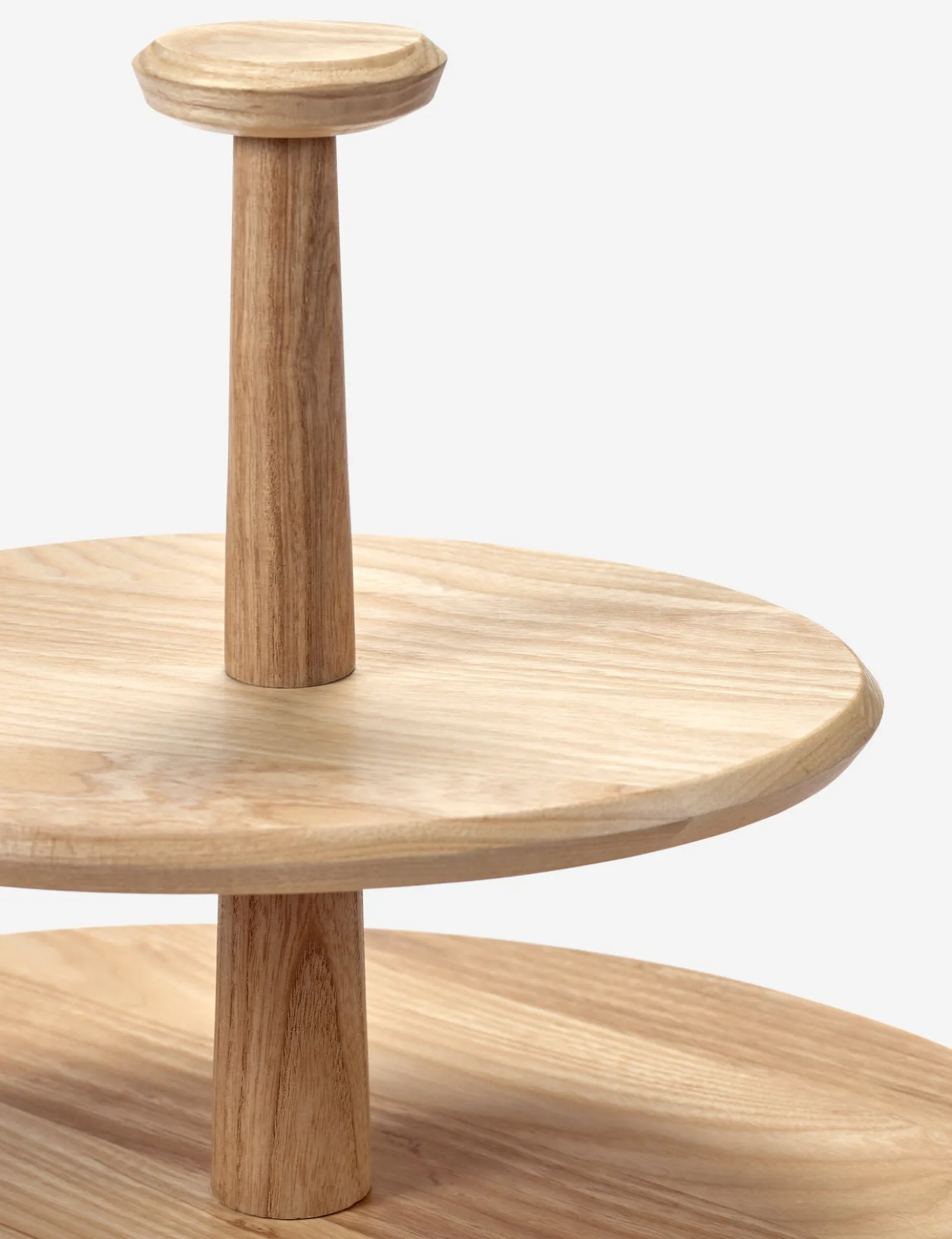 Dune Ash Wood Cake Stand by Kelly Wearstler x Serax