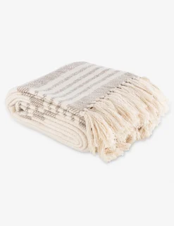 Elulia Throw