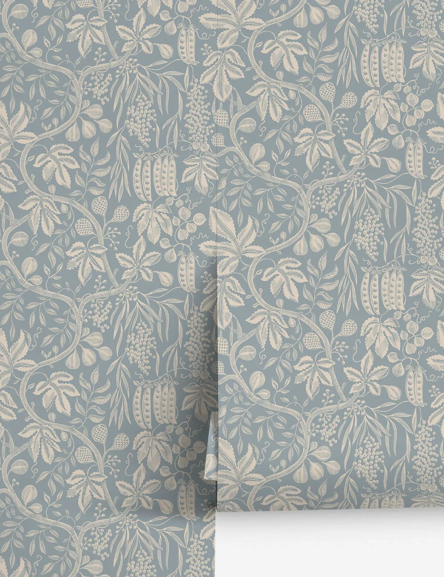 Fig Garden Wallpaper by Scalamandre