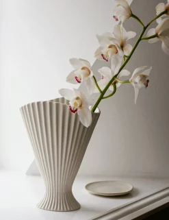 Fountain Vase by Ferm Living