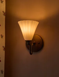 Gladstone Sconce
