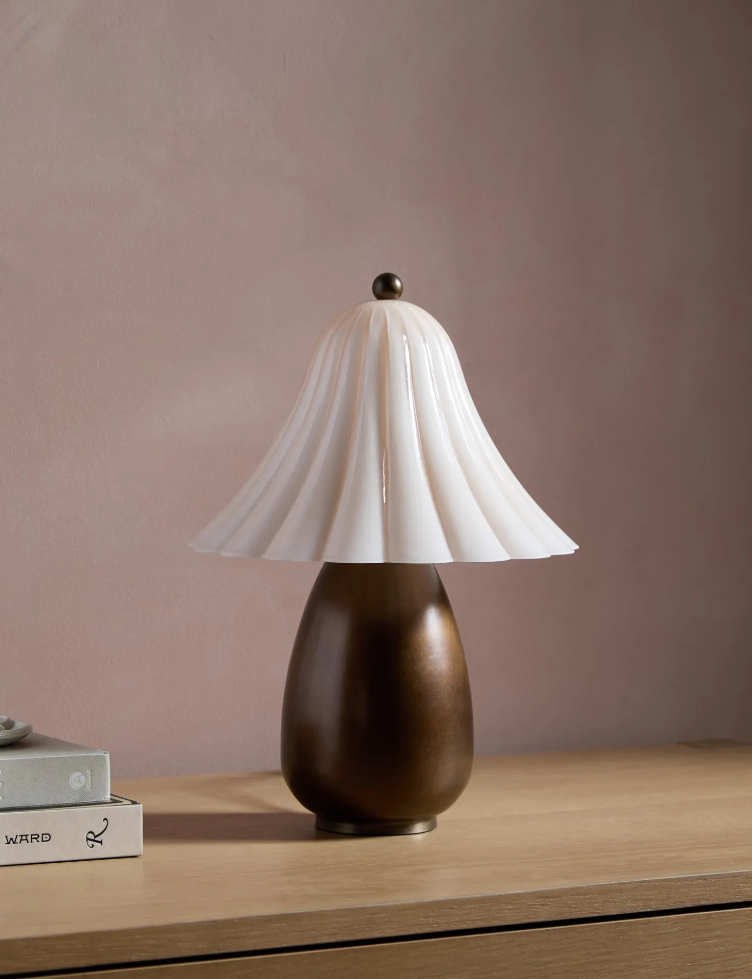 Gladstone Table Lamp